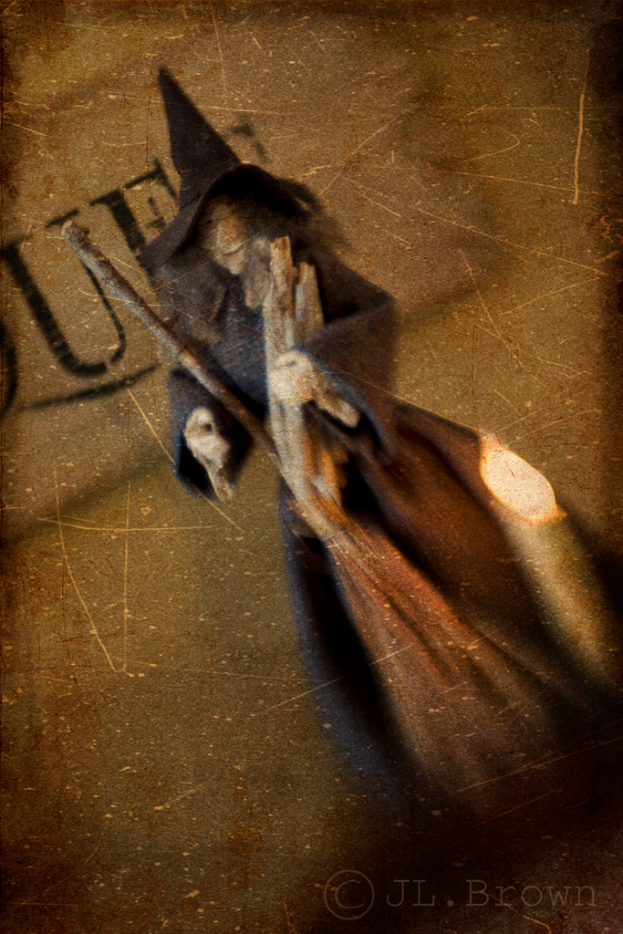 Ein Halloween-thematisches Bild mit Text auf der R├╝ckseite.