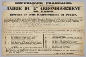 Schwarzer und weißer Zeitungsausschnitt mit einem Männergesicht und Text, der wie eine Wahlurne aussieht.