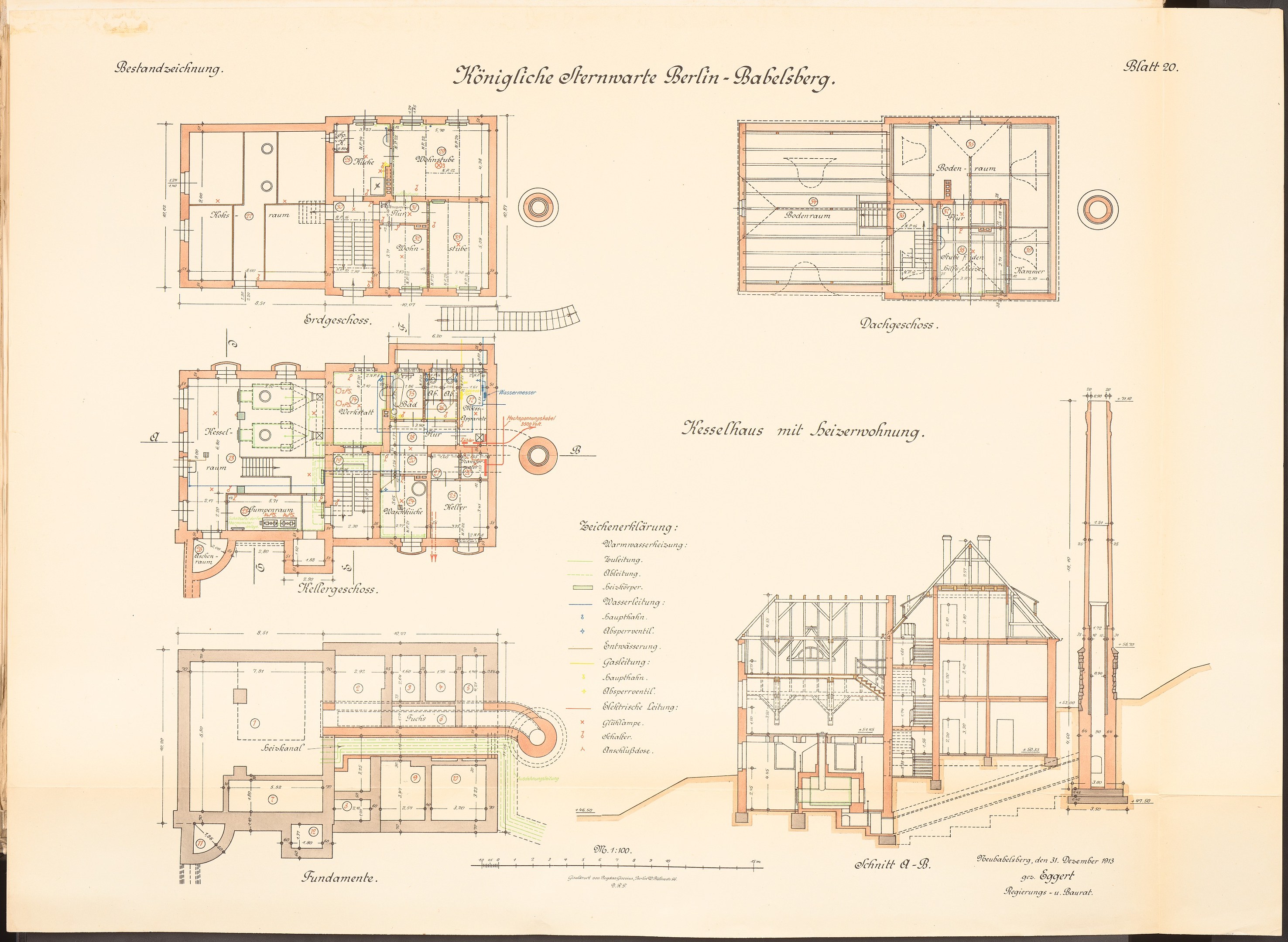 Altes Buch mit einem detaillierten architektonischen Plan der Königliche Hermwerk Berlin-Baklberg, einschließlich Text und Gebäudeplan.