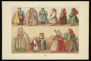 Eine Gruppe von Menschen in traditioneller russischer Kleidung posiert innerhalb eines prunkvoll gerahmten Fotos, mit farbenfrohen Kleidern in verschiedenen Mustern und Farbtönen.