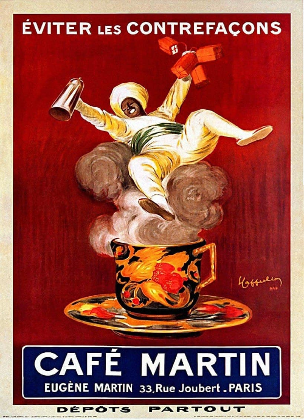 Eine Person mit einer Tasse Kaffee in der Hand auf einem Plakat mit der Aufschrift 'Café Martin' in fetter Schrift darüber