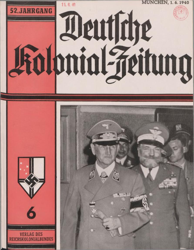 Ein Buchumschlag mit Adolf Hitler umgeben von Menschen mit Mützen, betitelt "Deutsches Kolonial-Feitung" und datiert 11/1940.