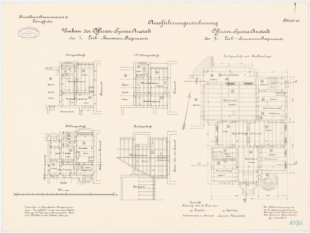 Schwarz-weißer architectural floor plan of the former German Chancellor's office, showing detailed layout with text and measurements.